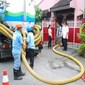 Hút hầm cầu như thế nào?